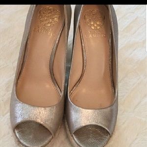 Vince Camuto Silver Wedge Shoes Size 7